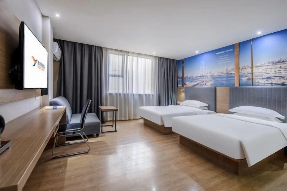 Наньнин: Yeste Hotel (Binyang Phoenix Lake Liwo Plaza)