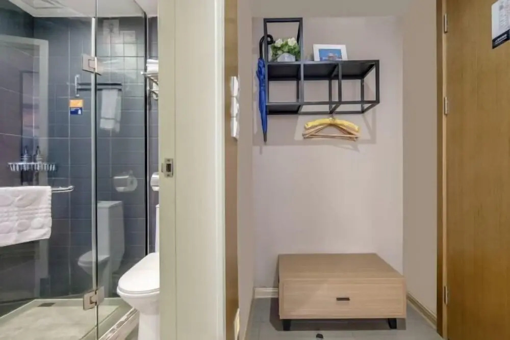 Наньнин: Yeste Hotel (Binyang Phoenix Lake Liwo Plaza)