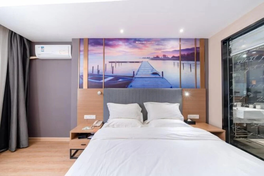 Наньнин: Yeste Hotel (Binyang Phoenix Lake Liwo Plaza)