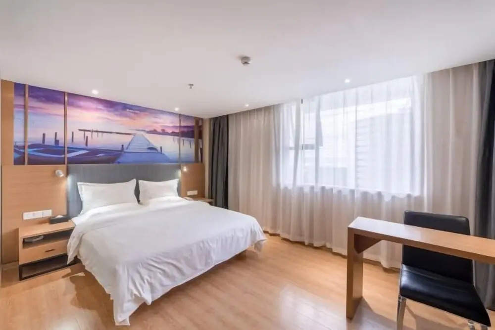 Наньнин: Yeste Hotel (Binyang Phoenix Lake Liwo Plaza)