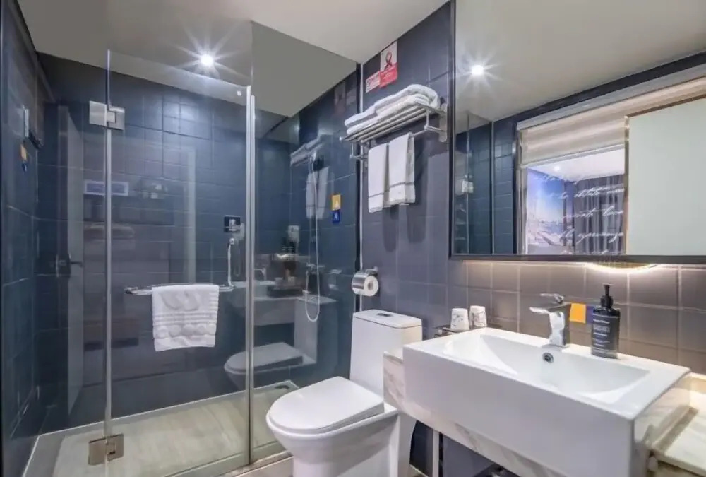 Наньнин: Yeste Hotel (Binyang Phoenix Lake Liwo Plaza)