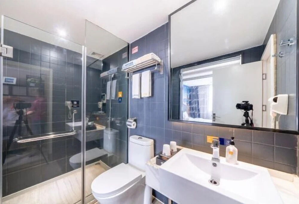 Наньнин: Yeste Hotel (Binyang Phoenix Lake Liwo Plaza)