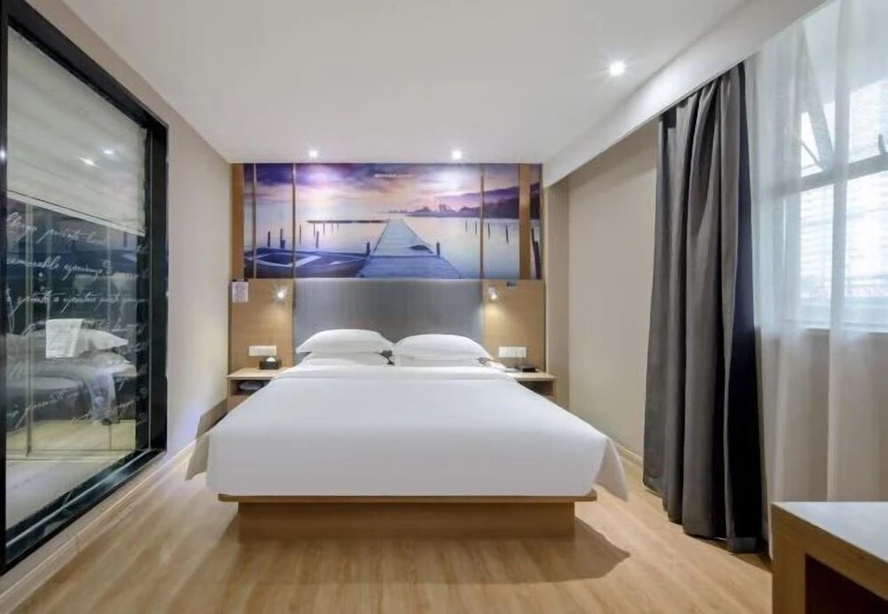 Наньнин: Yeste Hotel (Binyang Phoenix Lake Liwo Plaza)