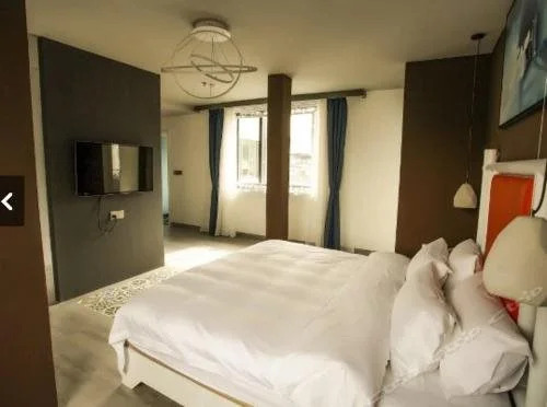 Яншо: Lansey Hotel