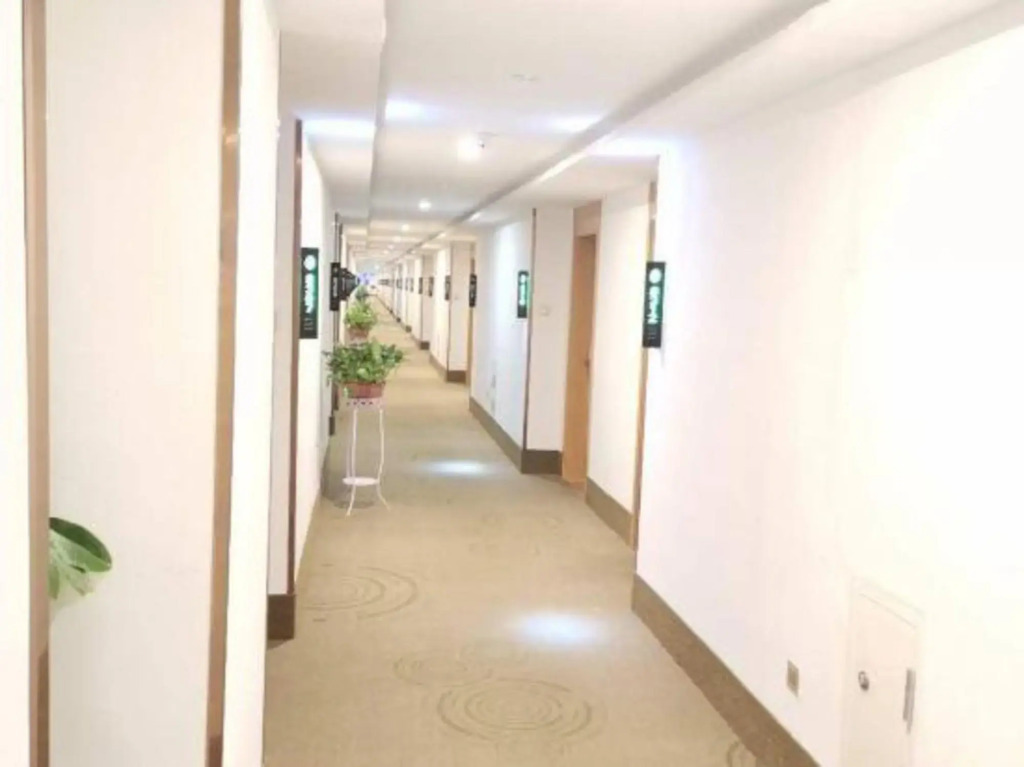 Greenhoutai Express Hotel ( Liaocheng Huitong Logistics Park Store ) — фото 6