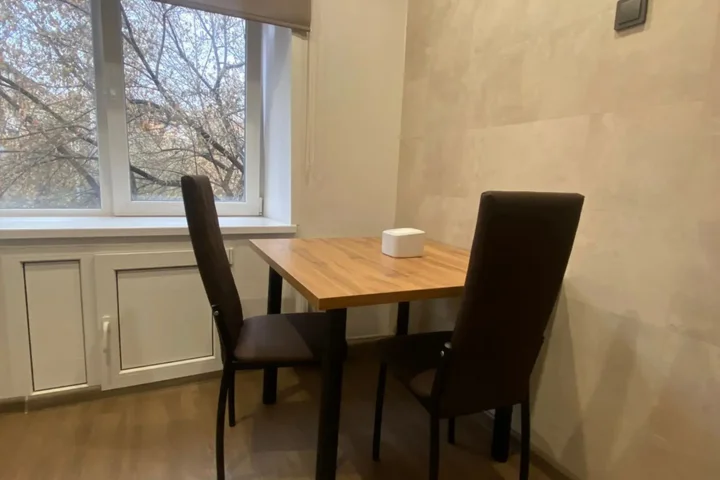 Красноярск: Квартира Делюкс с кухней на Сурикова 4