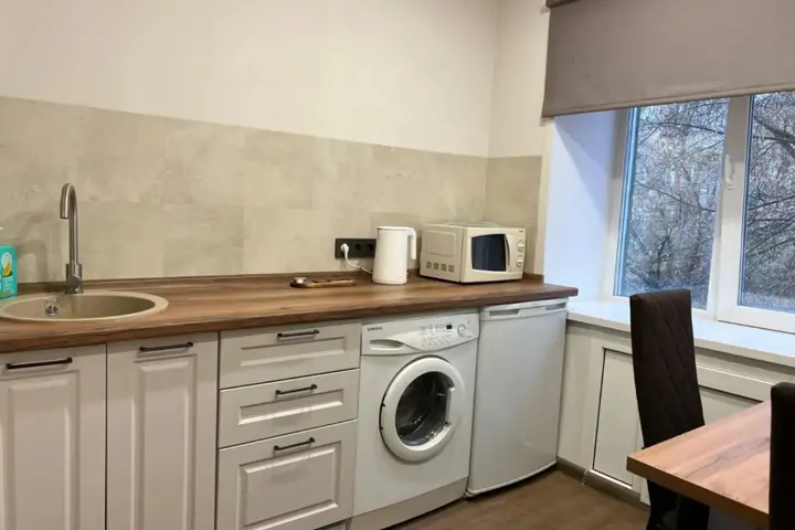 Красноярск: Квартира Делюкс с кухней на Сурикова 4