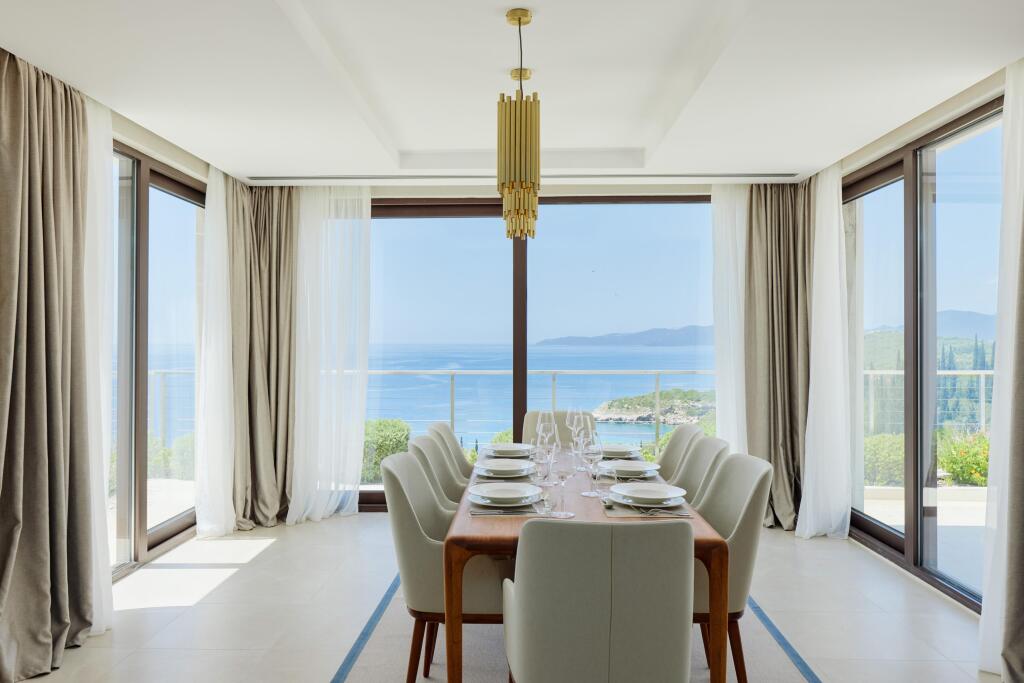Катун-Режевичи: Ananti Resort Residences & Beach Club Resort Travel