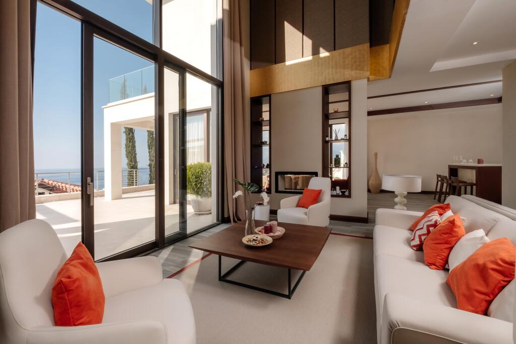 Катун-Режевичи: Ananti Resort Residences & Beach Club Resort Travel