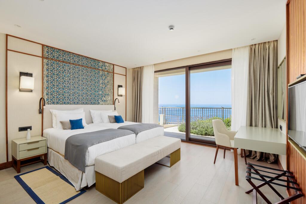 Катун-Режевичи: Ananti Resort Residences & Beach Club Resort Travel