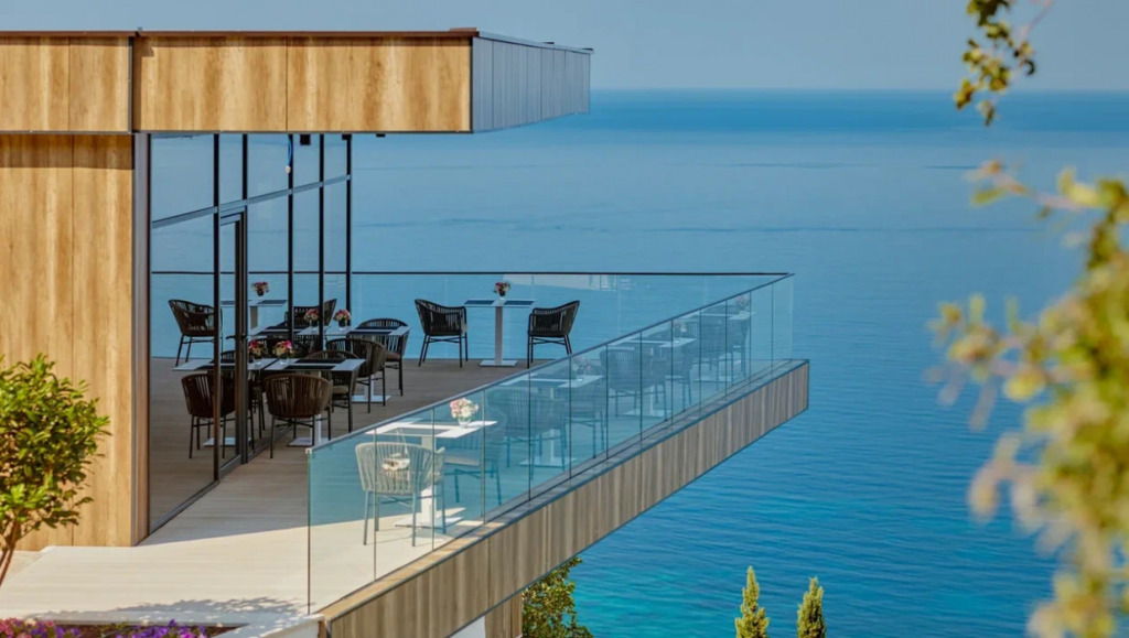 Катун-Режевичи: Ananti Resort Residences & Beach Club Resort Travel