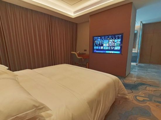 Урумчи: Urumqi ZheBei Grand Hotel