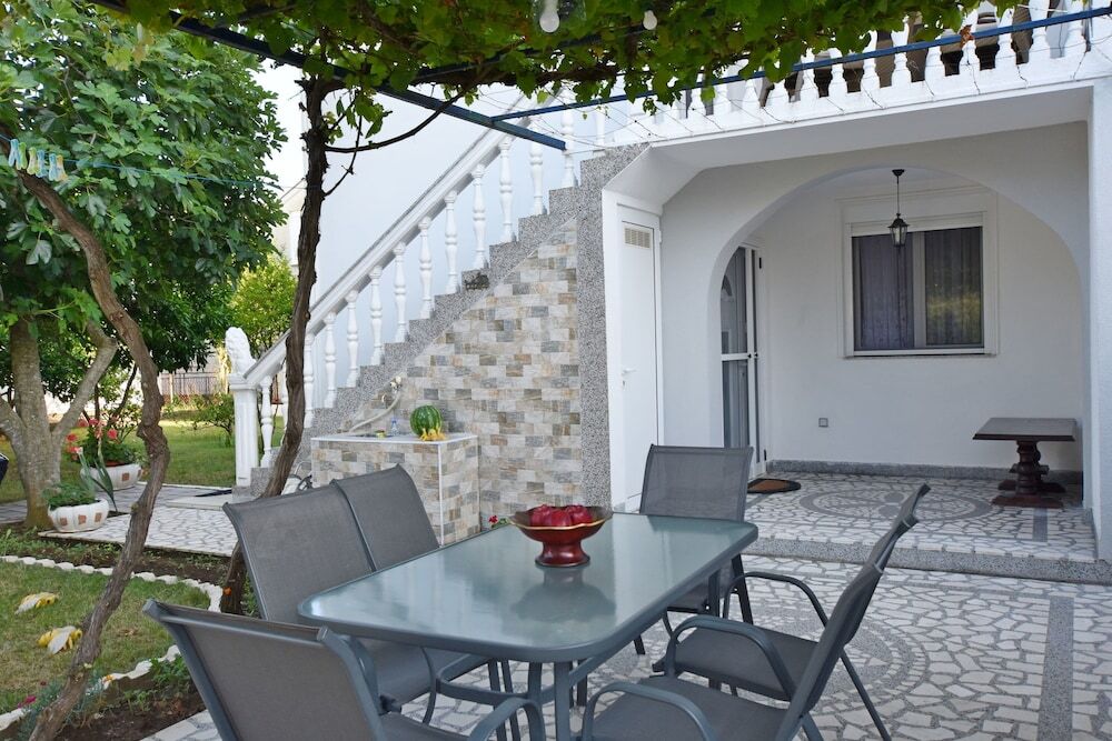Ульцинь: Apartment Alina