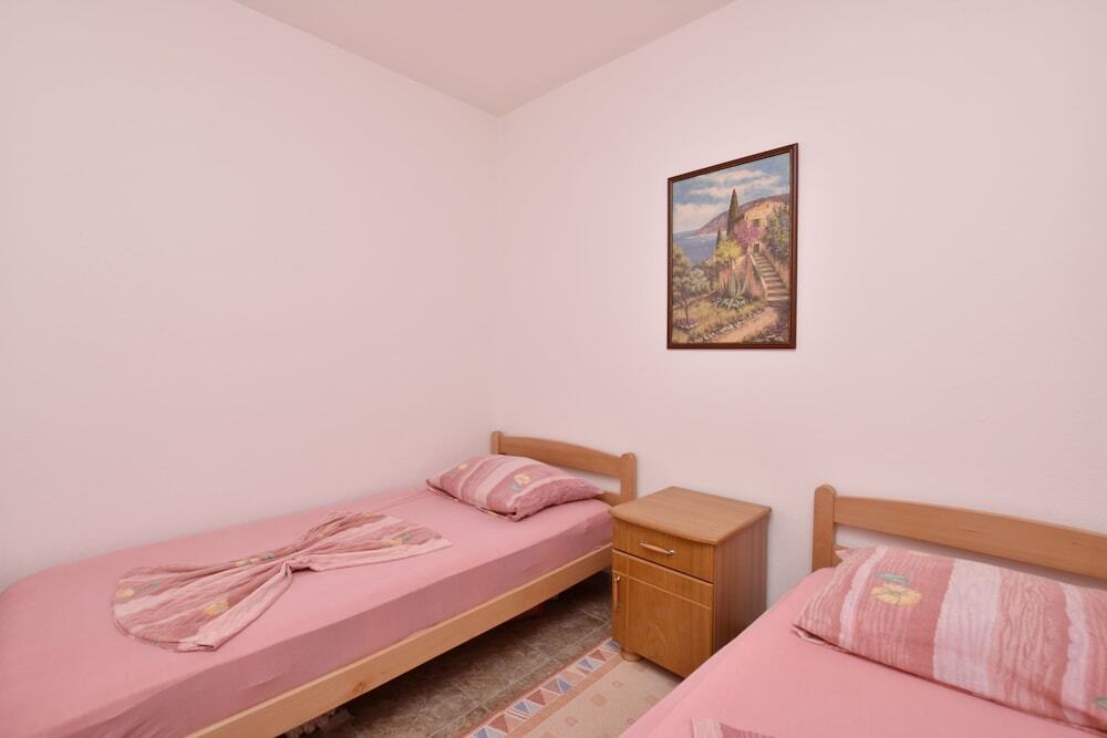 Ульцинь: Apartment Alina