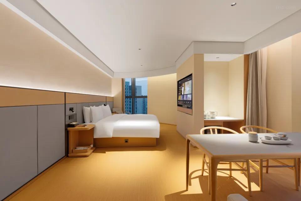 Чунцин: All Seasons Hotel (Chongqing Happy Valley Longhu Lijiatian Street)