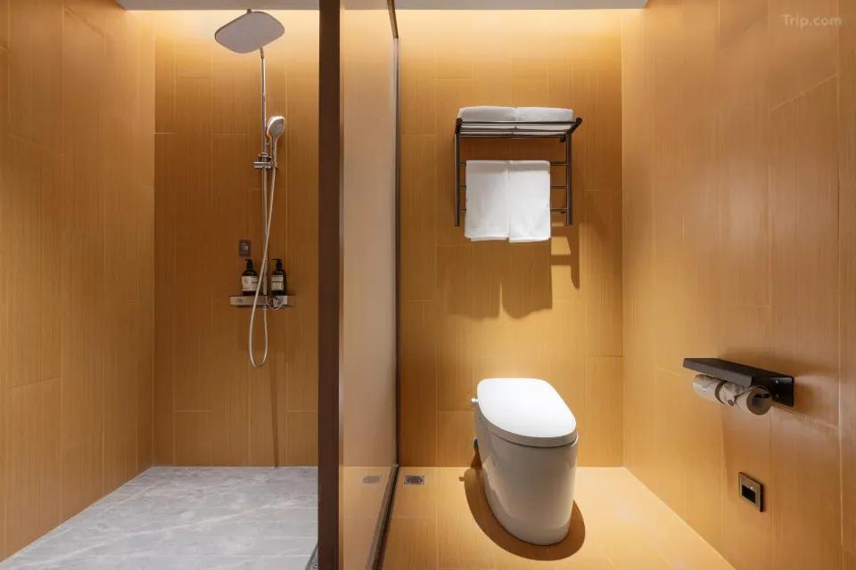 Чунцин: All Seasons Hotel (Chongqing Happy Valley Longhu Lijiatian Street)