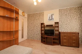 Красноярск: Apartments Kvartirov on str. Bebelya, bld. 57