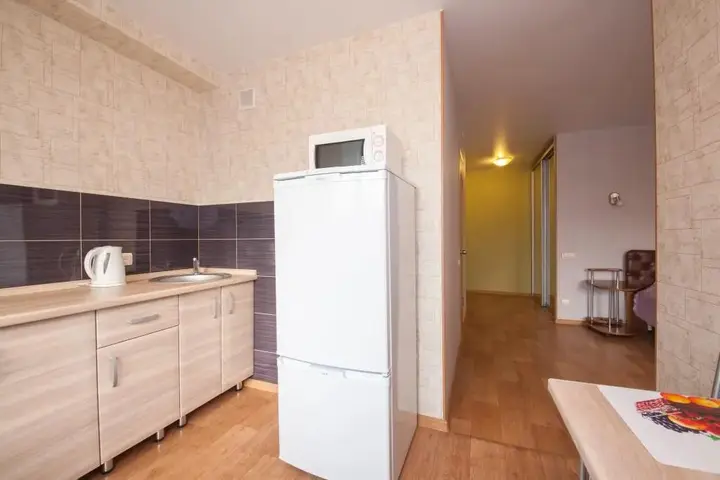 Красноярск: Apartments Kvartirov on str. Respubliki, 43