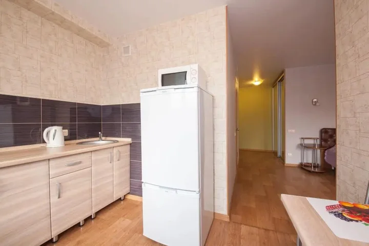 Красноярск: Apartments Kvartirov on str. Respubliki, 43