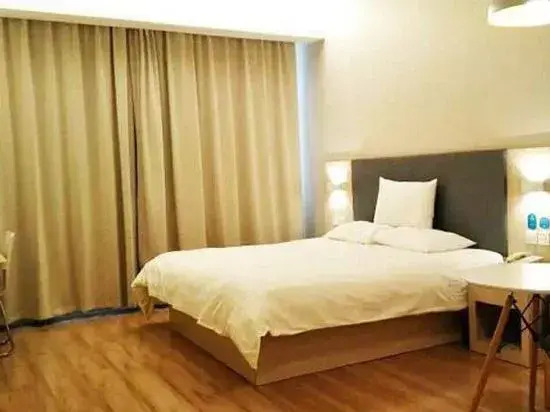 Таншань: Liangzi Seaview Family Apartment (Laoting Tangshanwan Shop)
