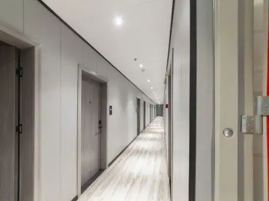 Гуанчжоу: Sainan Hotel (Chenjiayu Rainbow Bridge Subway Station)
