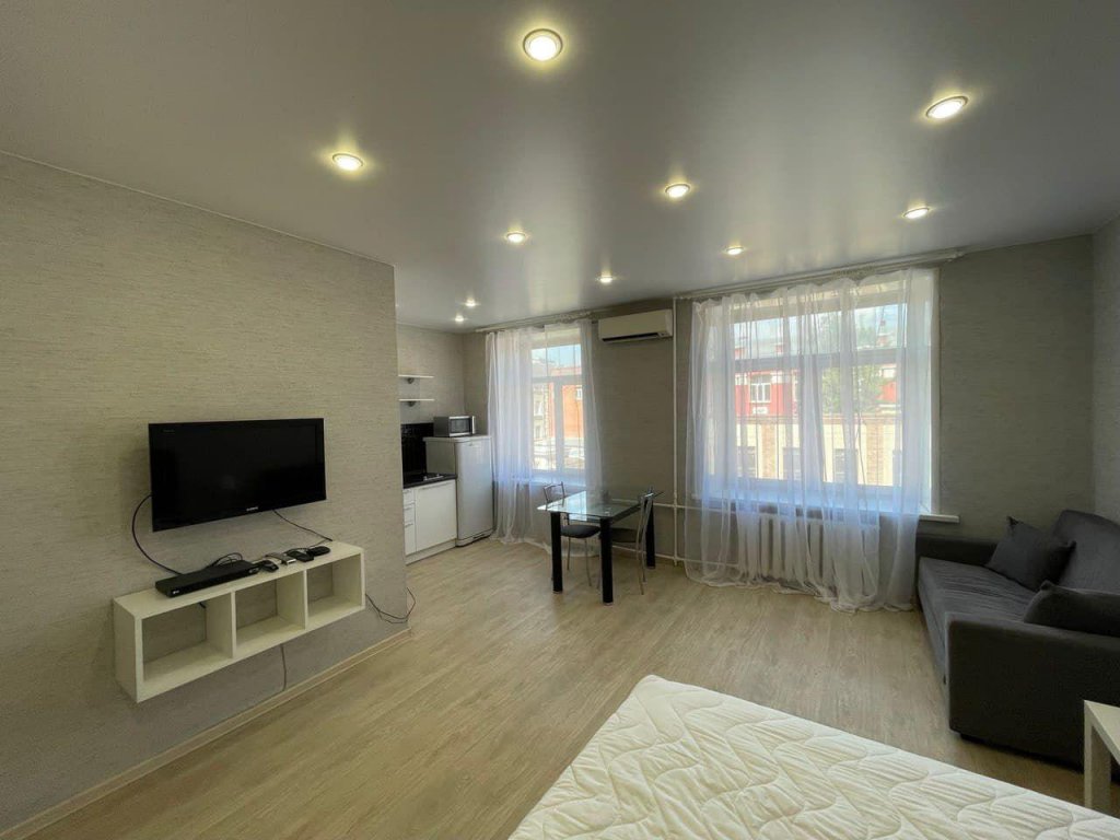 Красноярск: ABC Apartmens (ЭйБиСи Апартментс) на проспекте Мира 89