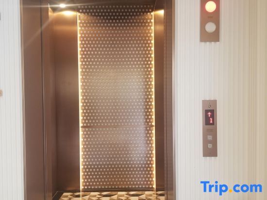 Шэньчжэнь: Shenzhen Ating Hotel (Coast City Nanshan Subway Station)