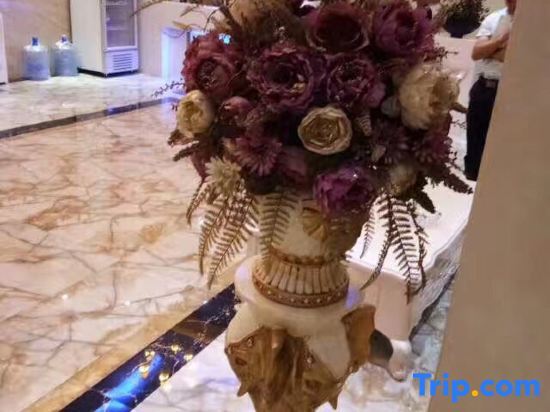 Гуйлинь: Guilin Lianhua Hotel (Guilin Department Store Xiangshan Park Branch)