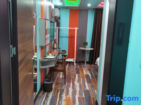 Гуйлинь: Guilin Lianhua Hotel (Guilin Department Store Xiangshan Park Branch)