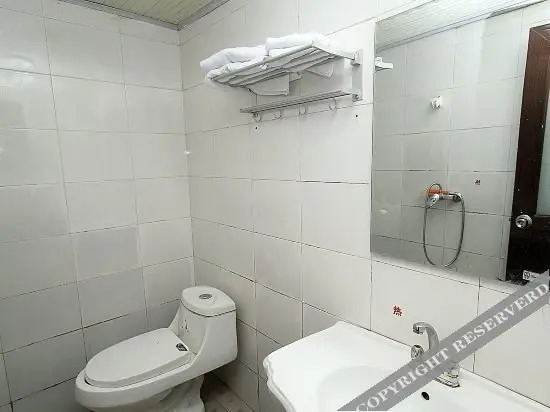 Гуйлинь: Guilin Lianhua Hotel (Guilin Department Store Xiangshan Park Branch)