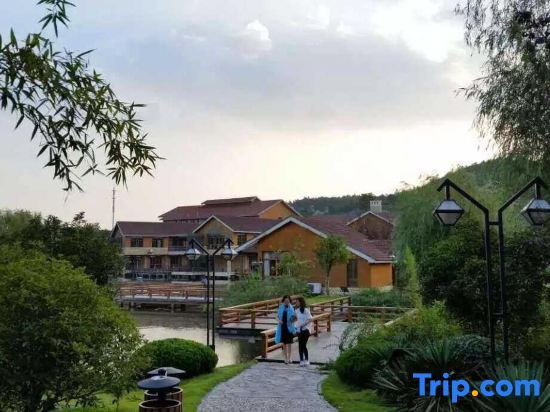 Мааньшань: SHIJIYUAN Hot Spring Holiday Hotel