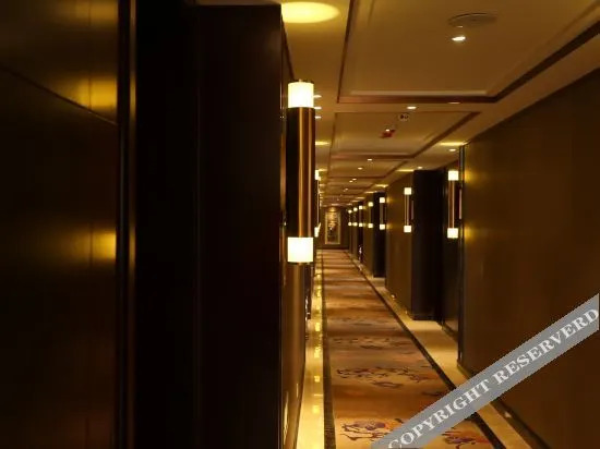 Баодин: Ruimeihua International Hotel