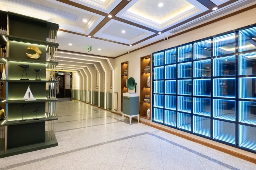 Пекин: Nostalgia Hotel S (Beijing National Convention Center)