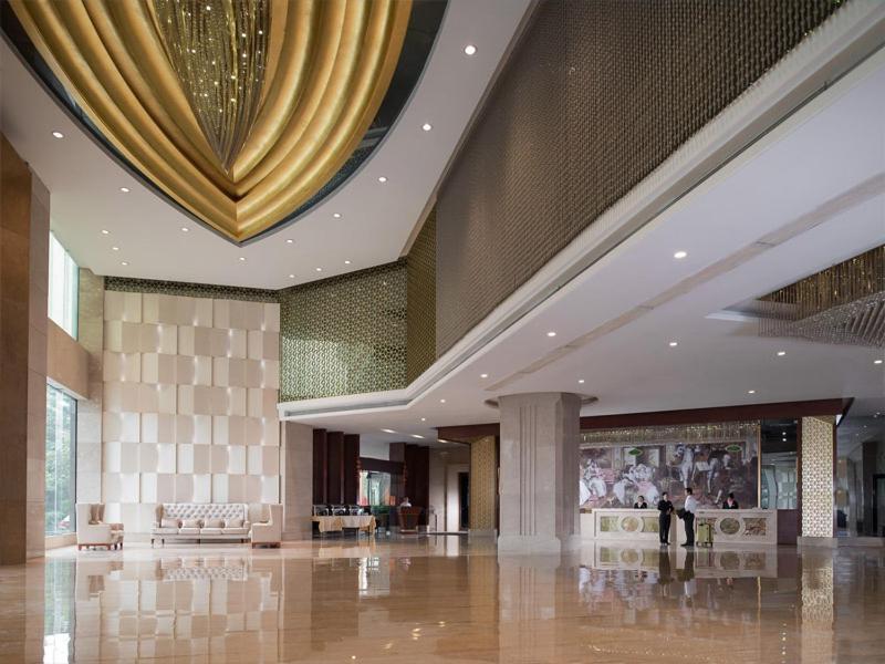 Дунгуань: Huazi Hotel - Sanming