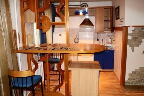 Красноярск: Baikal Apartments Kirova 2