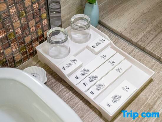 Шаогуань: Ruixia Business Hotel