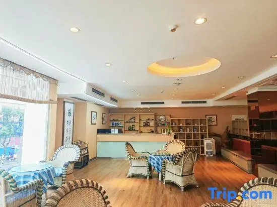Чунцин: Chongqing Ronghua Hotel (Jiangjin Passenger Transport Center Branch)