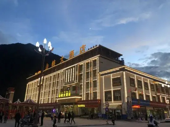 Бово: Shanxia Hotel