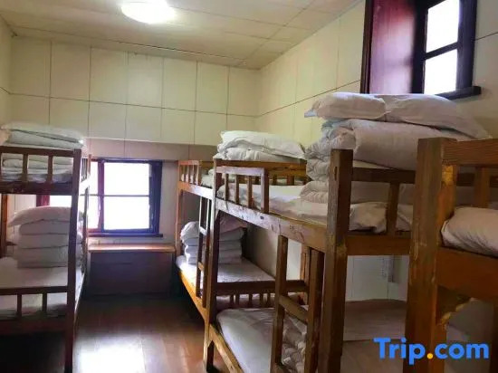 Вэйнань: Huashan Xifeng Hotel