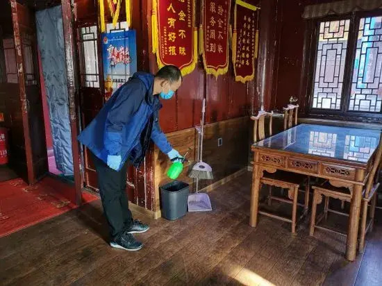Вэйнань: Huashan Xifeng Hotel