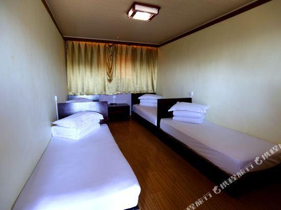 Вэйнань: Yuntai Villa (Huayin Shanding Beifeng)