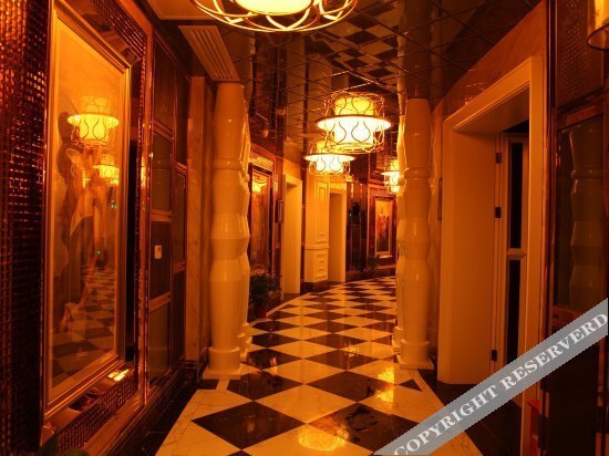 Ичунь: Huifeng Hotel