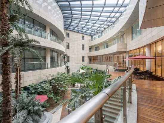 Линьи: Chengfa Changlin Blue Horizon Hotel