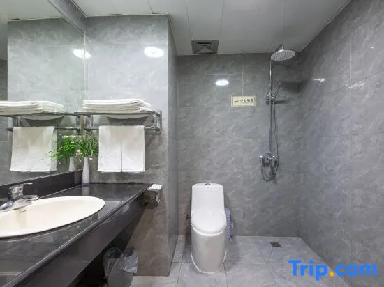 Хецзе: Panshi Hotel