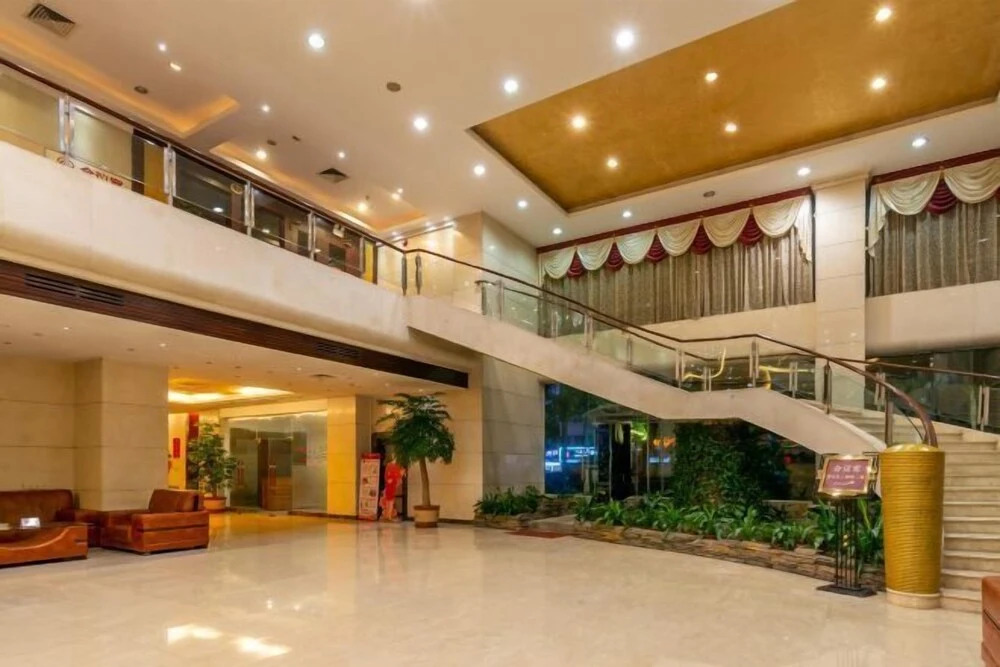 Хойчжоу: Crystal Hotel
