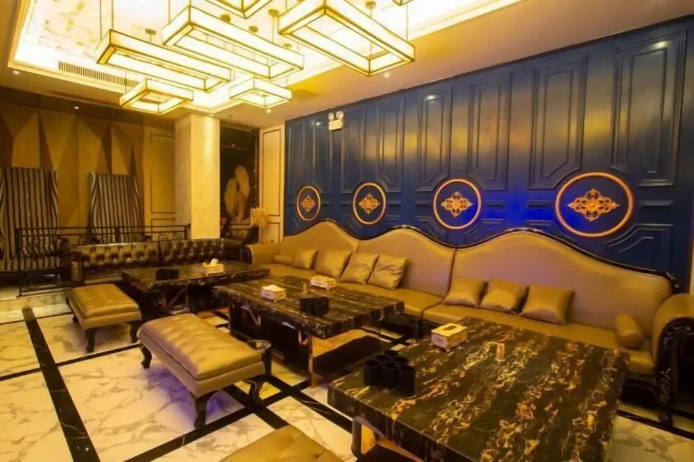 Хойчжоу: Crystal Hotel