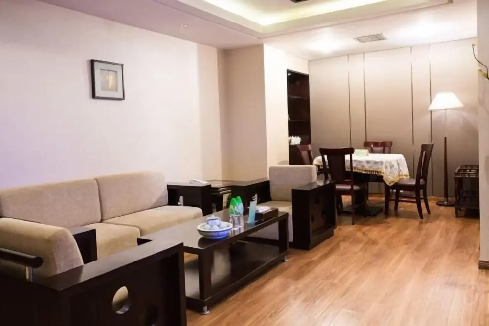 Хойчжоу: Crystal Hotel
