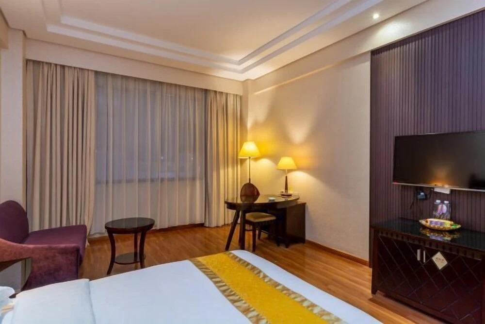 Хойчжоу: Crystal Hotel