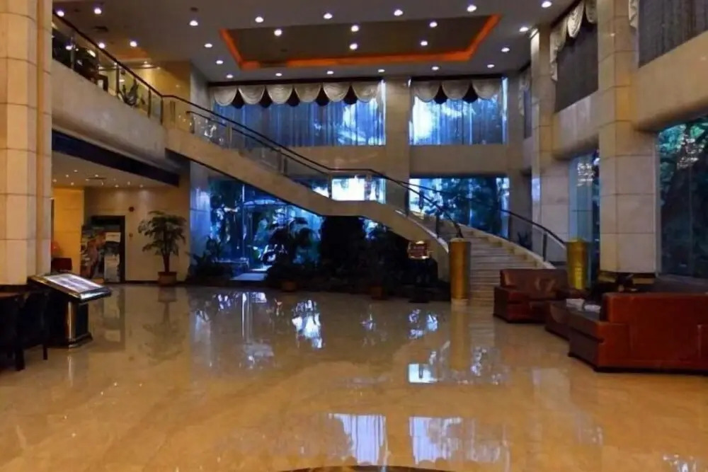 Хойчжоу: Crystal Hotel