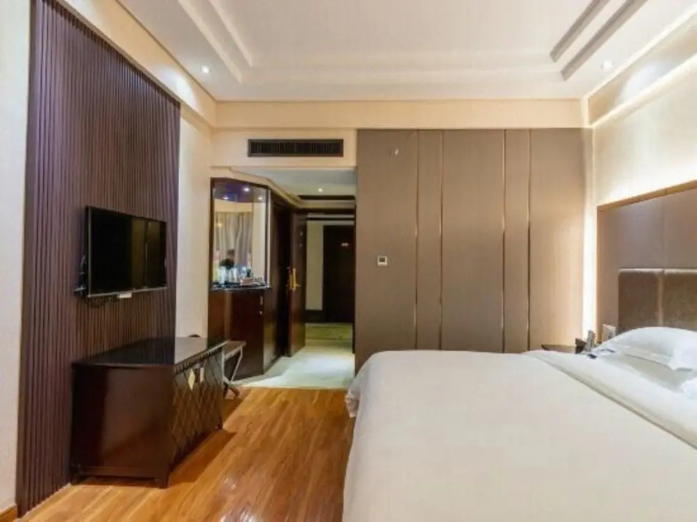 Хойчжоу: Crystal Hotel